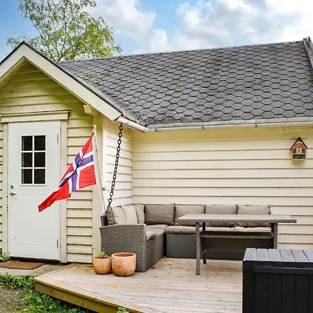 Gorgeous In Vallavik With House Sea View Kaland
