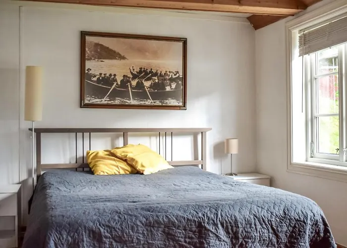 2 Bedroom Cozy In Vallavik