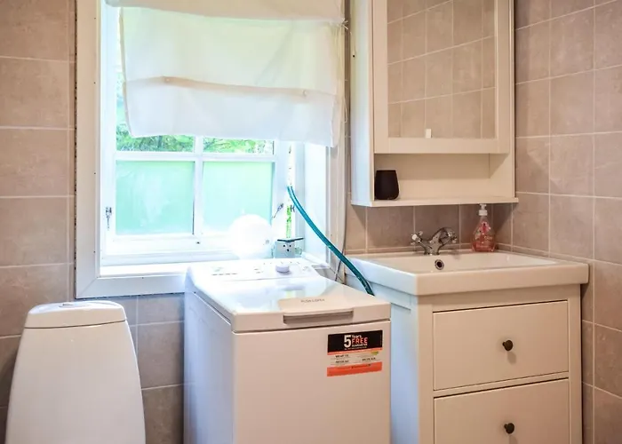 Vakantiehuis 2 Bedroom Cozy In Vallavik Kaland